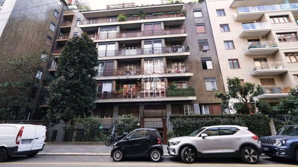 appartamento in vendita a Milano in zona Porta Venezia
