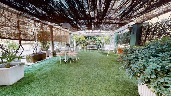 appartamento in vendita a Milano in zona Lorenteggio