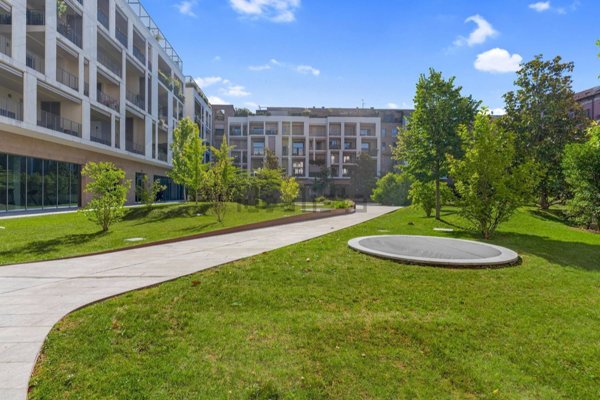 appartamento in vendita a Milano in zona Città Studi