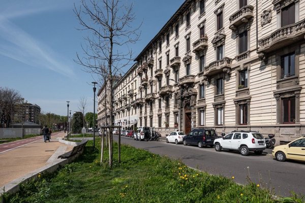 appartamento in vendita a Milano in zona XXII Marzo