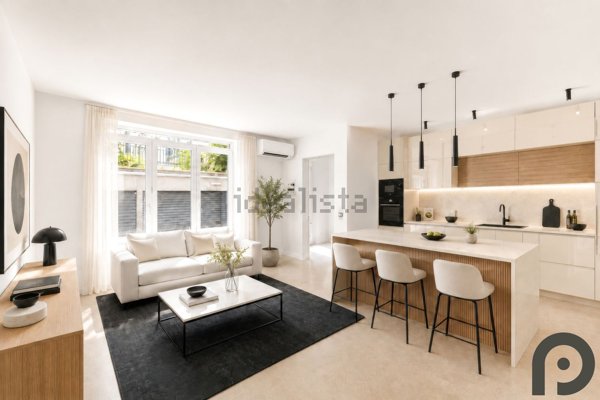 appartamento in vendita a Milano in zona Bande Nere