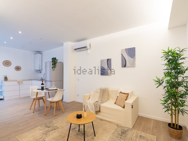 appartamento in vendita a Milano in zona Il Portello