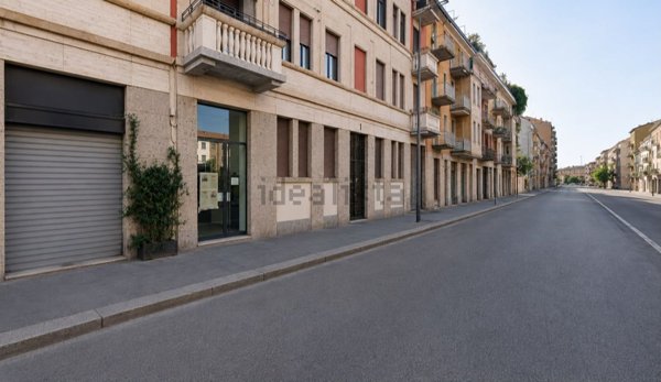 appartamento in vendita a Milano in zona San Cristoforo