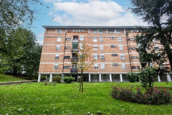 appartamento in vendita a Milano in zona Chiesa Rossa