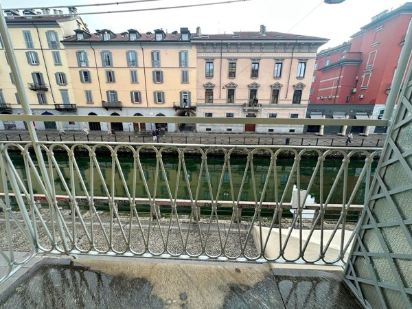 appartamento in vendita a Milano in zona Porta Genova