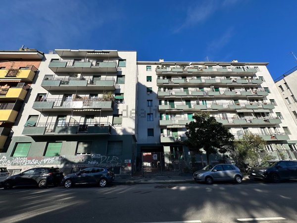 appartamento in vendita a Milano in zona Villggio dei Giornalisti
