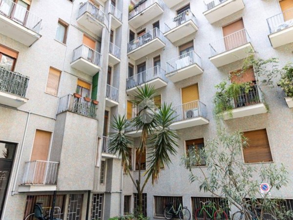 appartamento in vendita a Milano in zona Loreto
