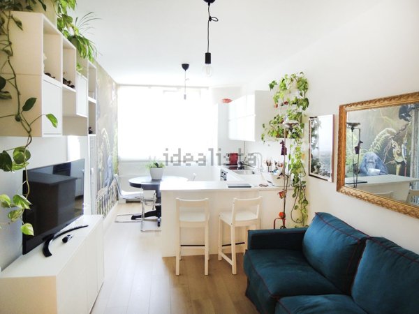 appartamento in vendita a Milano in zona Vigentino