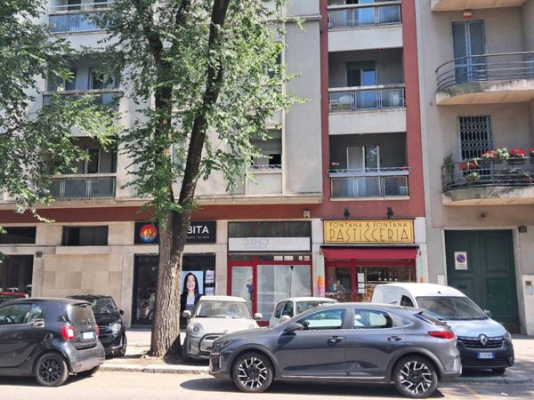 negozio in vendita a Milano in zona Solari