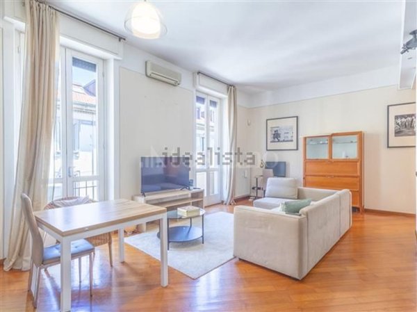 appartamento in vendita a Milano in zona Cinque Giornate