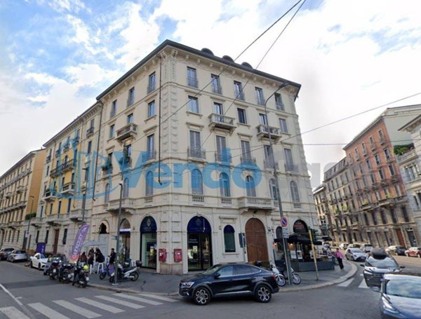 negozio in vendita a Milano in zona Cadorna