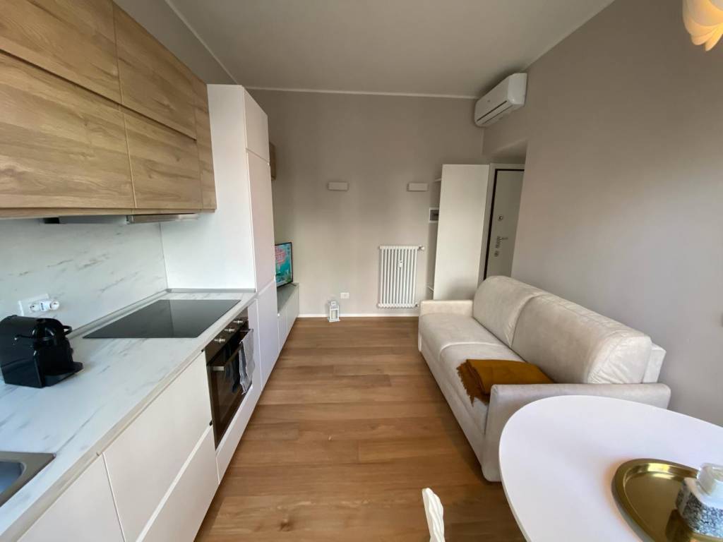 appartamento in vendita a Milano in zona Isola