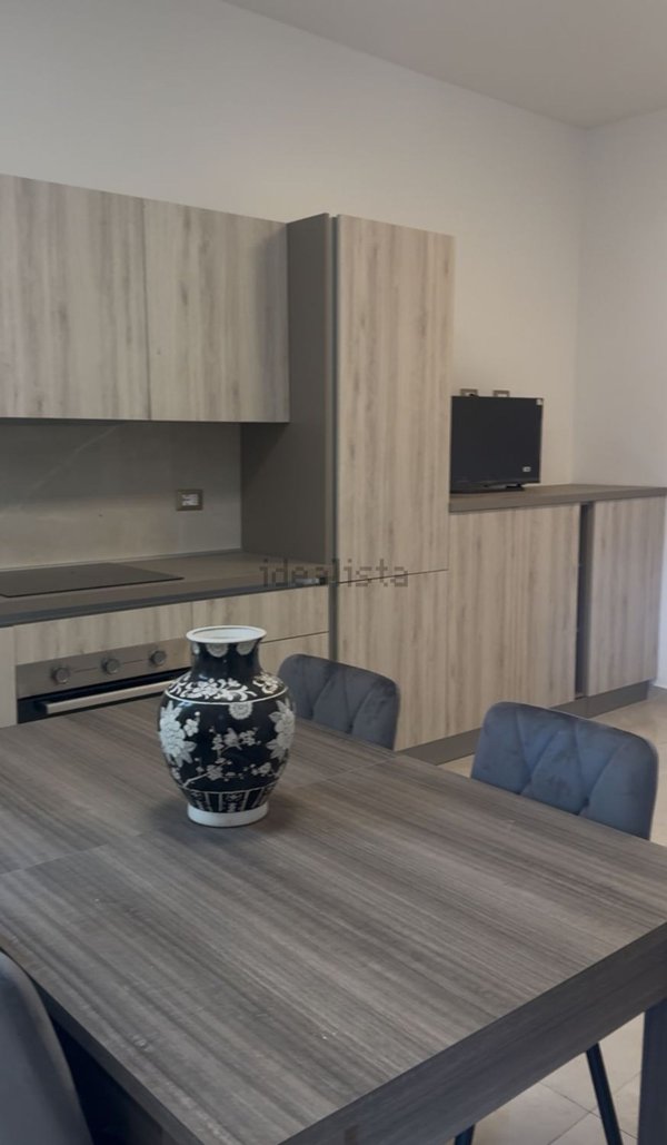 appartamento in vendita a Milano in zona Porta Genova