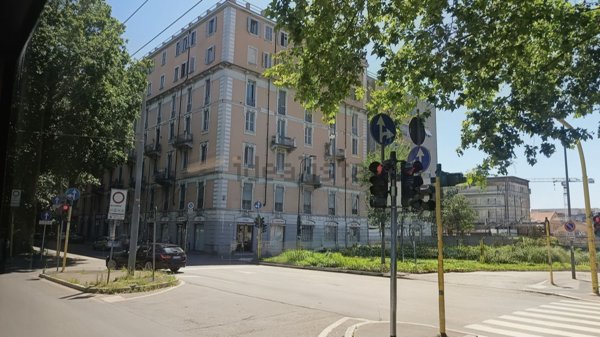 appartamento in vendita a Milano in zona Bocconi