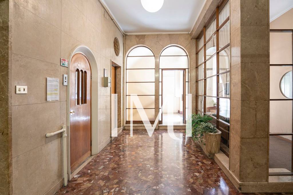 appartamento in vendita a Milano in zona Stazione Centrale