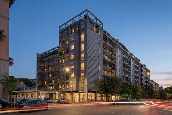 appartamento in vendita a Milano in zona Sempione