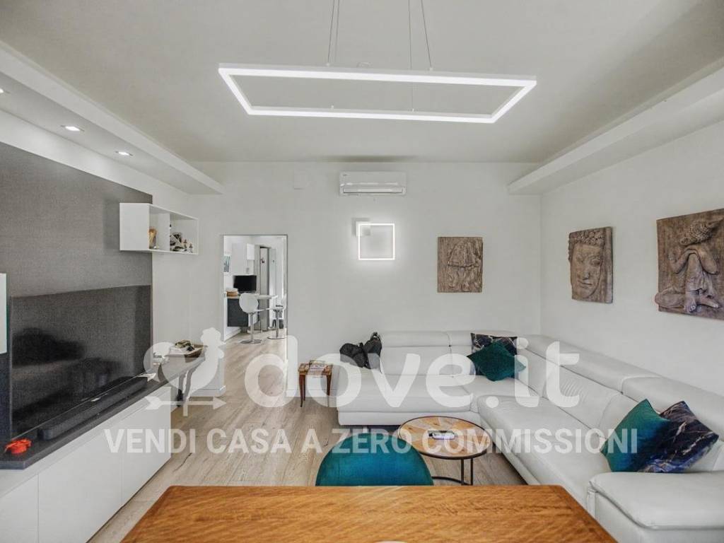 appartamento in vendita a Milano in zona Gallaratese