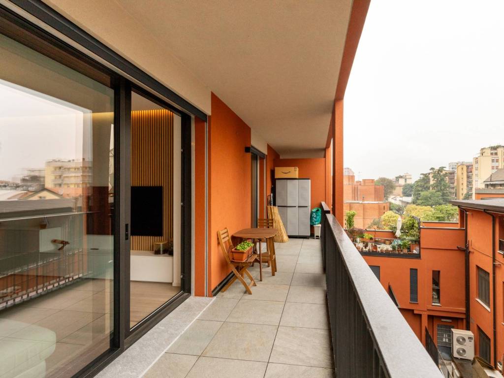 appartamento in vendita a Milano in zona Isola