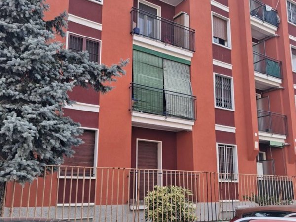 appartamento in vendita a Milano in zona Crescenzago