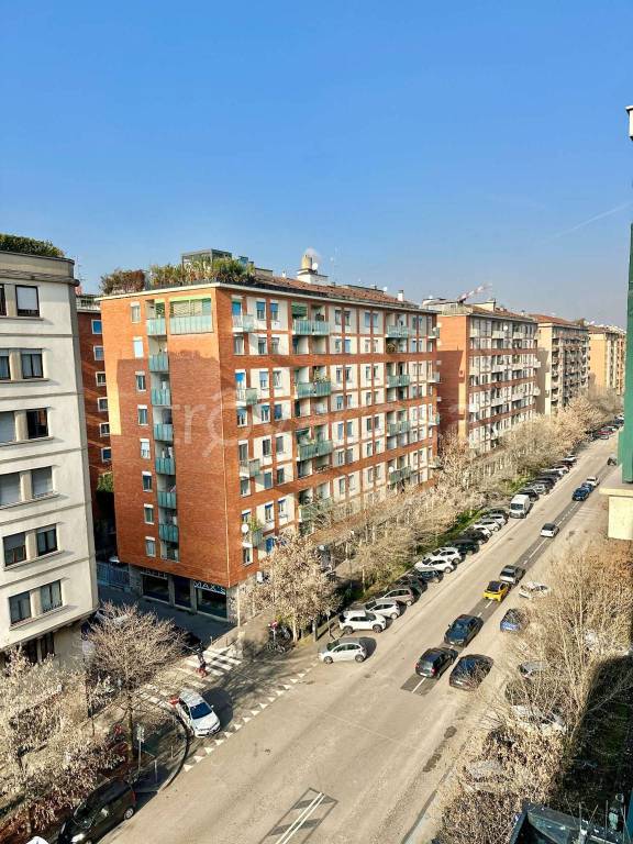 appartamento in vendita a Milano in zona Solari