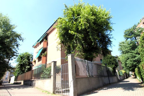 appartamento in vendita a Milano in zona Ghisallo