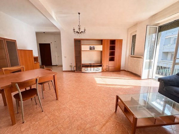 appartamento in vendita a Milano in zona CityLife