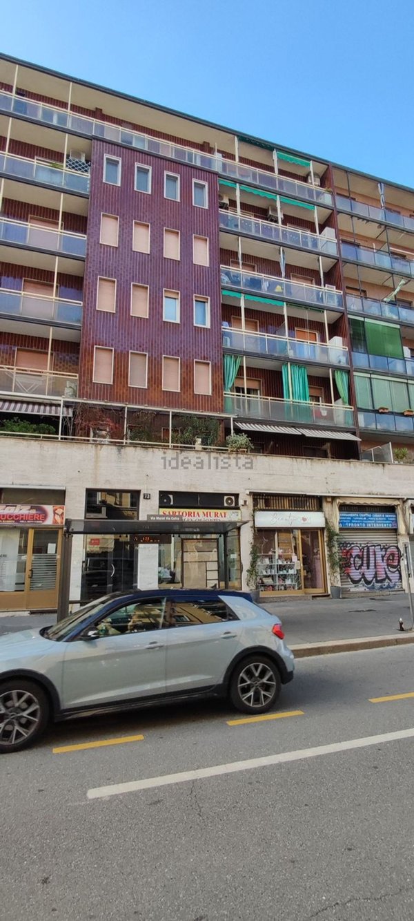 appartamento in vendita a Milano in zona Montalbino
