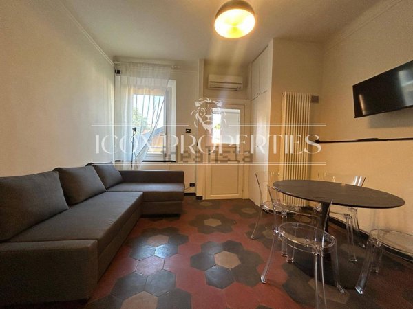 appartamento in vendita a Milano in zona San Cristoforo