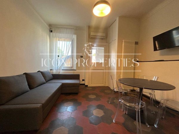 appartamento in vendita a Milano in zona Barona