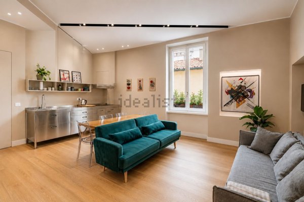 appartamento in vendita a Milano in zona Isola