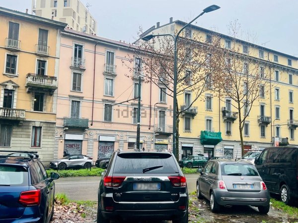 appartamento in vendita a Milano in zona Cagnola