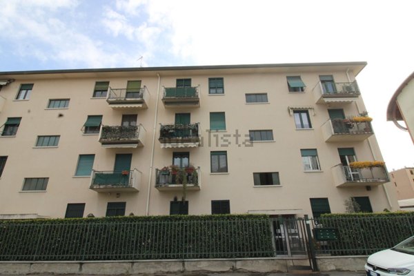 appartamento in vendita a Milano in zona Musocco
