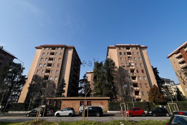 appartamento in vendita a Milano in zona Precotto