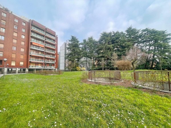 appartamento in vendita a Milano in zona Affori