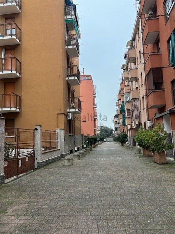 appartamento in vendita a Milano in zona Precotto