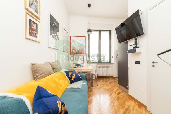 appartamento in vendita a Milano in zona Gorla