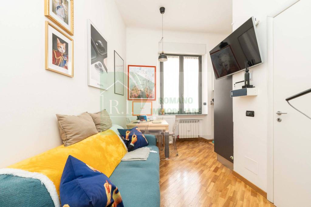 appartamento in vendita a Milano in zona Gorla