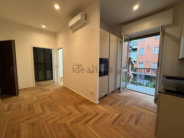 appartamento in vendita a Milano in zona Bocconi