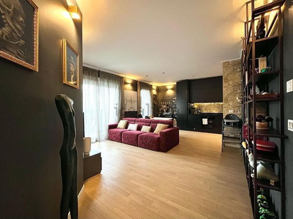 appartamento in vendita a Milano in zona Molino Dorino