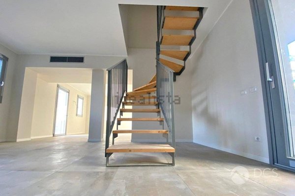 appartamento in vendita a Milano in zona Bande Nere