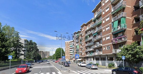 appartamento in vendita a Milano in zona Corvetto