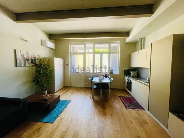 appartamento in vendita a Milano in zona Villapizzone