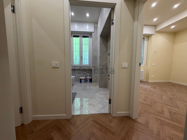 appartamento in vendita a Milano in zona Centro Direzionale