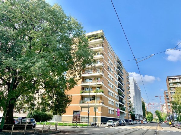 appartamento in vendita a Milano in zona Porta Magenta