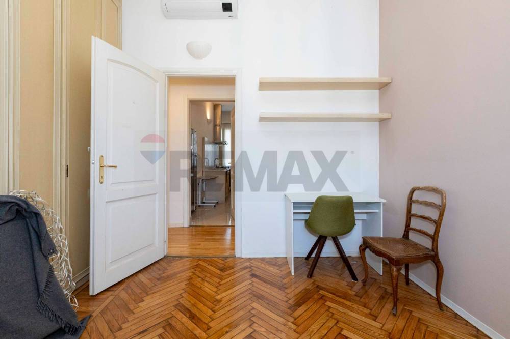 appartamento in vendita a Milano in zona Isola