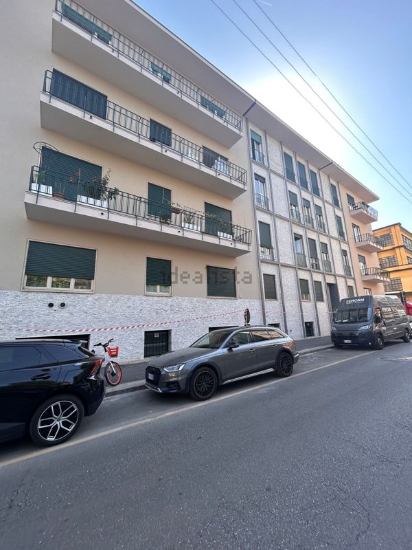 appartamento in vendita a Milano in zona Sant'Ambrogio