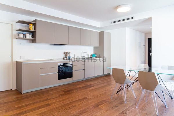 appartamento in vendita a Milano in zona Prato Centenaro