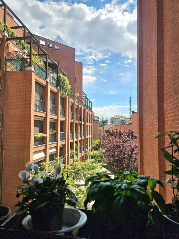 appartamento in vendita a Milano in zona Musocco