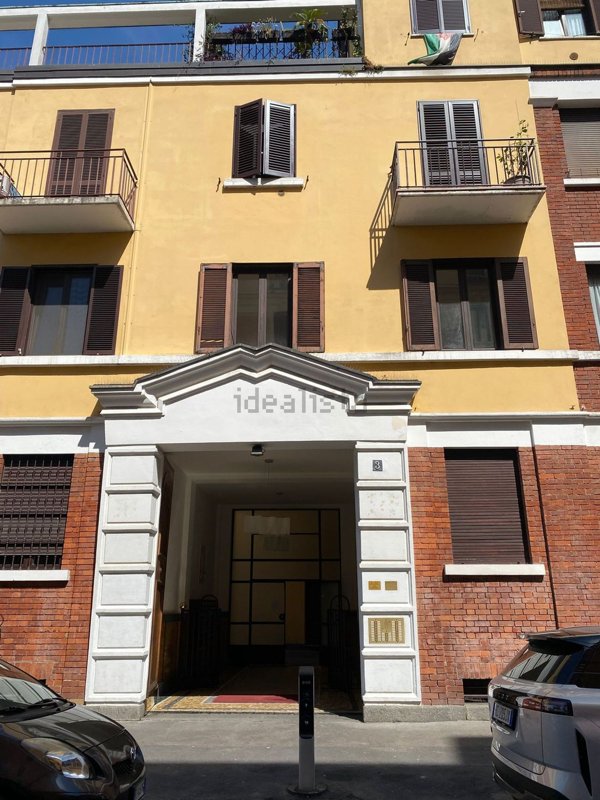 appartamento in vendita a Milano in zona Cinque Giornate