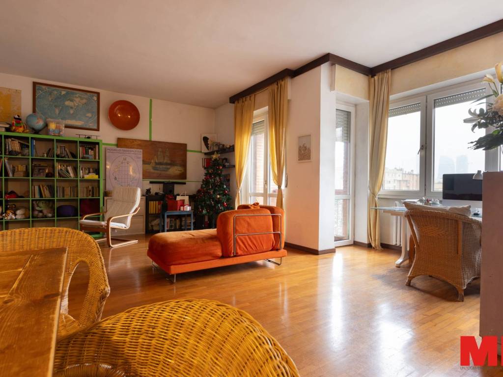 appartamento in vendita a Milano in zona Isola